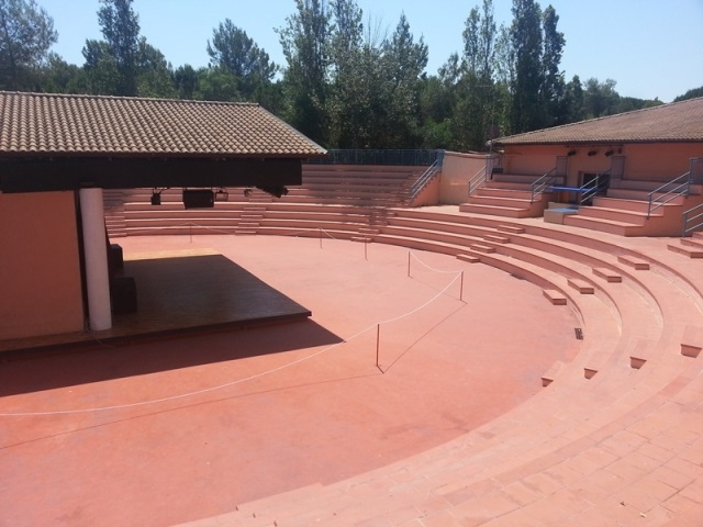 2014-06-26_AnfiteatroTorreDelFaro.jpg